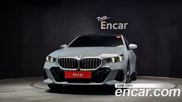 BMW 5-Series 530i xDrive M Sport
