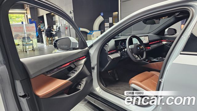 BMW 5-Series 530i xDrive M Sport