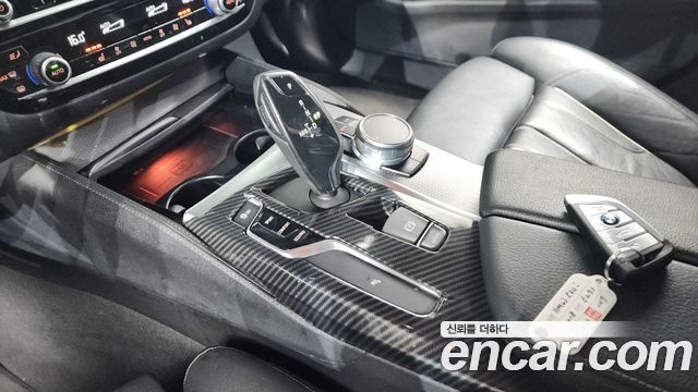 BMW 5-Series 530i M Sport Package