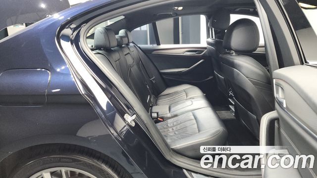 BMW 5-Series 530i M Sport Package