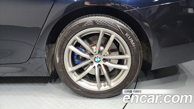 BMW 5-Series 530i M Sport Package