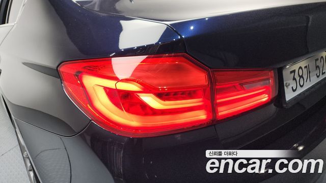 BMW 5-Series 530i M Sport Package