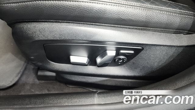BMW 5-Series 530i M Sport Package