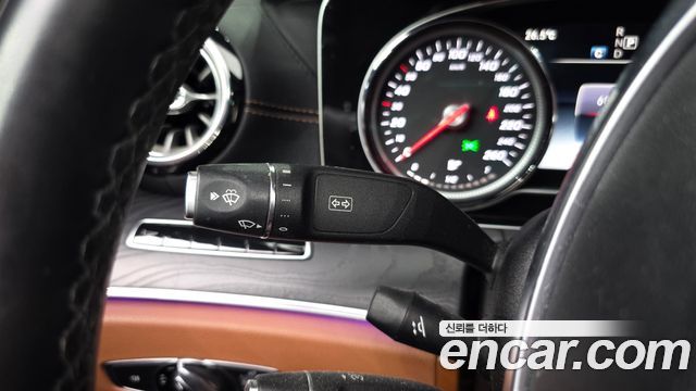 Mercedes-Benz E-Class E220d Cabriolet
