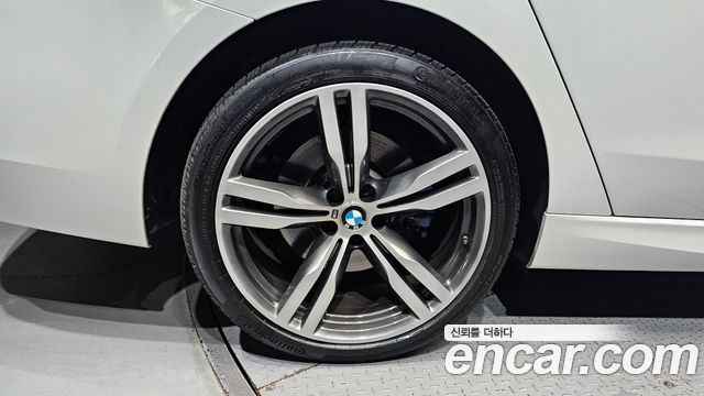 BMW Gran Turismo 640i xDrive M Sport