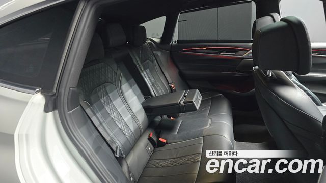 BMW Gran Turismo 640i xDrive M Sport