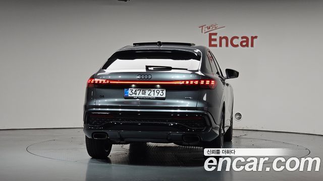 Audi Q5 40 TFSI Kwateuro S Line Sportback