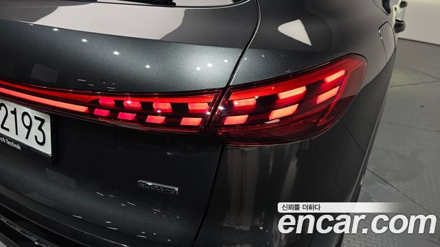 Audi Q5 40 TFSI Kwateuro S Line Sportback