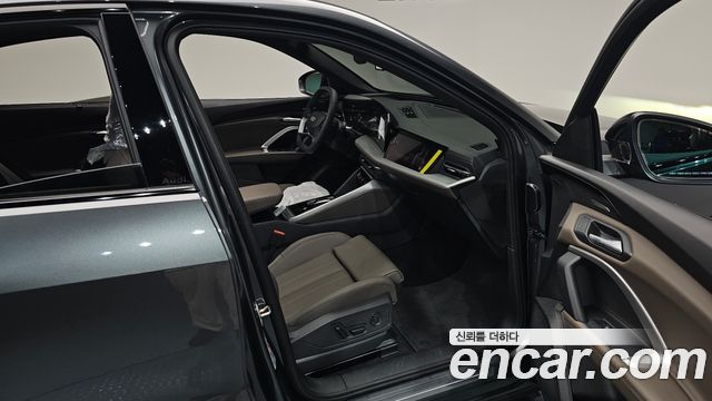 Audi Q5 40 TFSI Kwateuro S Line Sportback