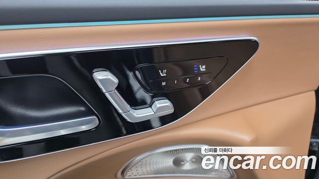 Mercedes-Benz E-Class E300 4MATIC AMG Line
