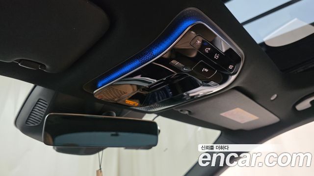 Mercedes-Benz E-Class E300 4MATIC AMG Line