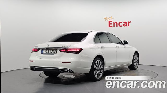 Mercedes-Benz E-Class E350 4MATIC Exclusive