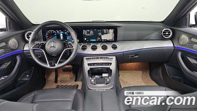 Mercedes-Benz E-Class E350 4MATIC Exclusive