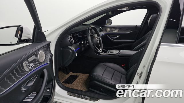 Mercedes-Benz E-Class E350 4MATIC Exclusive
