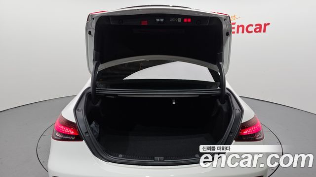 Mercedes-Benz E-Class E350 4MATIC Exclusive