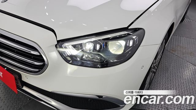 Mercedes-Benz E-Class E350 4MATIC Exclusive