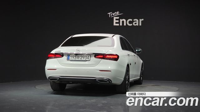 Mercedes-Benz E-Class E250 Avantgarde
