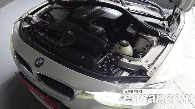 BMW 3-Series 320i M Sport