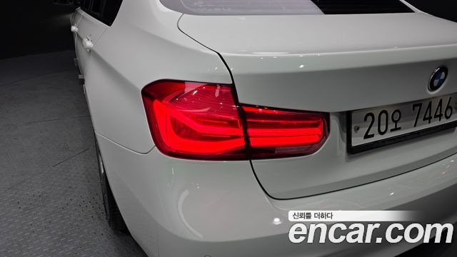 BMW 3-Series 320i M Sport