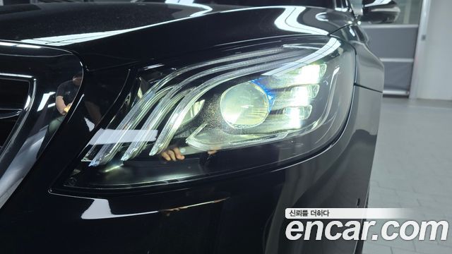 Mercedes-Benz S-Class S350L