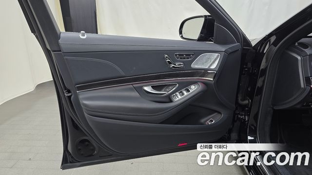 Mercedes-Benz S-Class S350L