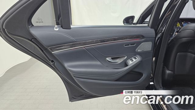 Mercedes-Benz S-Class S350L