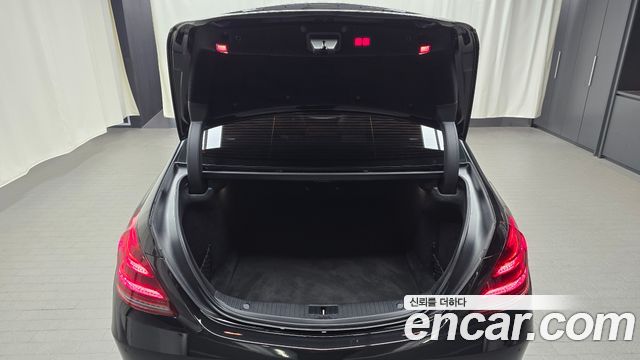 Mercedes-Benz S-Class S350L