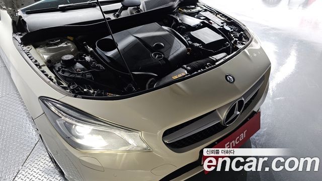 Mercedes-Benz CLA-Class CLA200 d
