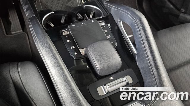 Mercedes-Benz GLE-Class GLE300d 4MATIC