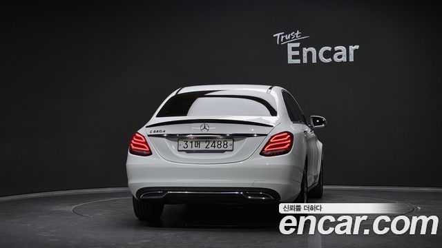Mercedes-Benz C-Class C220 d Avantgarde