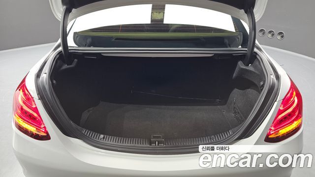 Mercedes-Benz C-Class C220 d Avantgarde