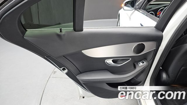 Mercedes-Benz C-Class C220 d Avantgarde