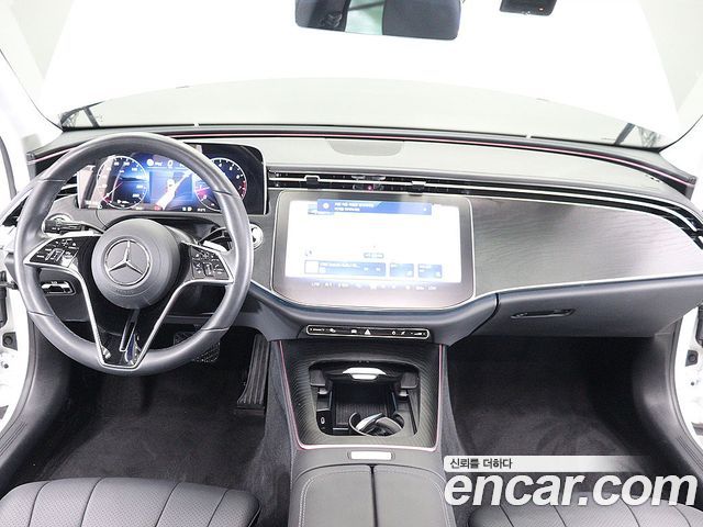 Mercedes-Benz E-Class E200 Avantgarde