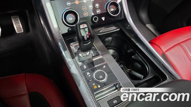 Land Rover Range Rover Sport 3.0 SDV6 HSE Dynamic