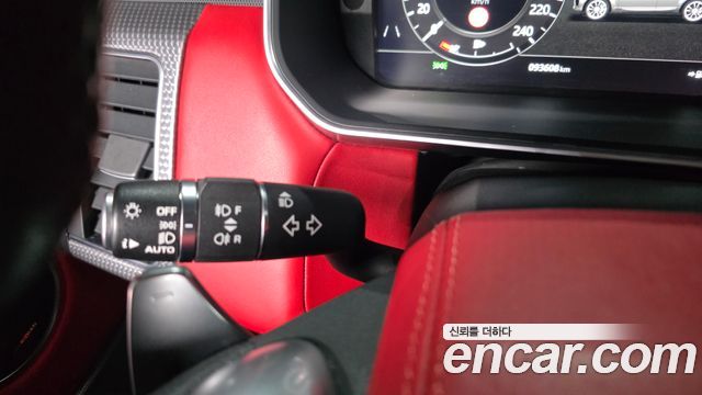 Land Rover Range Rover Sport 3.0 SDV6 HSE Dynamic