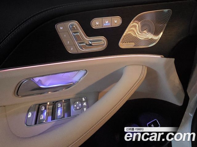Mercedes-Benz GLE-Class GLE300d 4MATIC