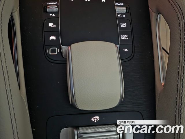Mercedes-Benz GLE-Class GLE300d 4MATIC