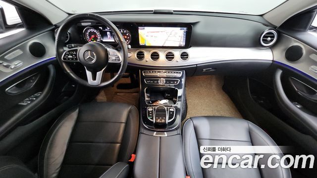 Mercedes-Benz E-Class E300 Avantgarde
