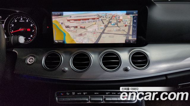 Mercedes-Benz E-Class E300 Avantgarde