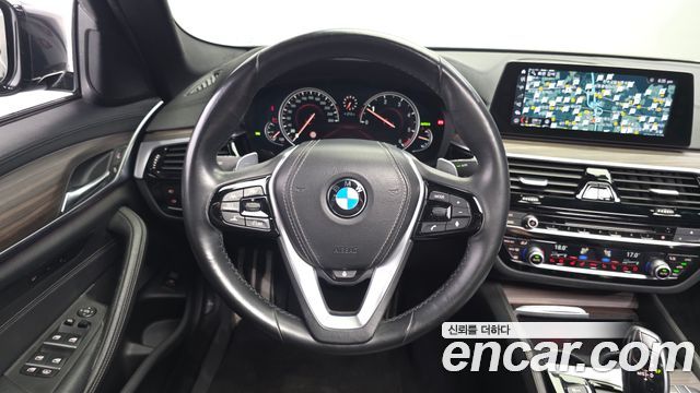 BMW 5-Series 520d M Sport Package Plus
