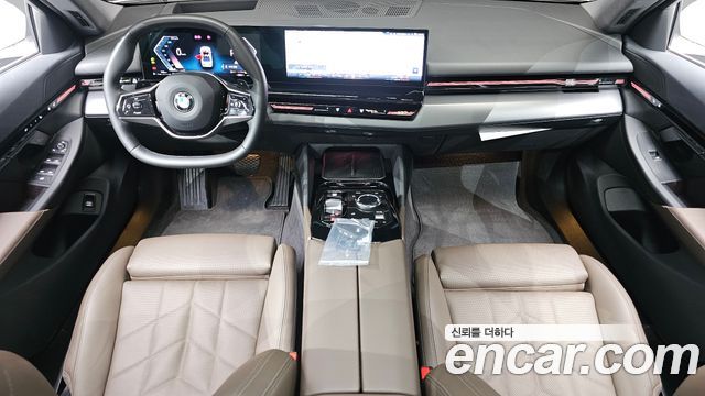 BMW 5-Series 520i