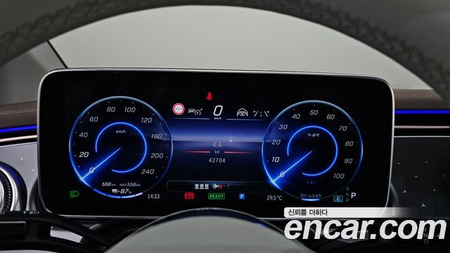 Mercedes-Benz EQE EQE350+