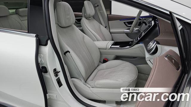 Mercedes-Benz EQE EQE350+