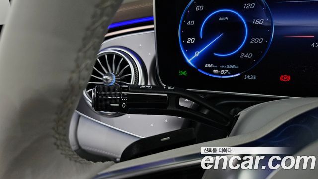 Mercedes-Benz EQE EQE350+