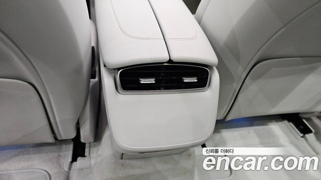 Mercedes-Benz EQE EQE350+