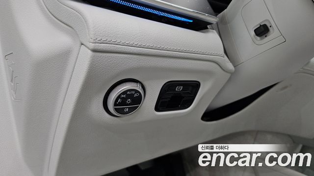 Mercedes-Benz EQE EQE350+