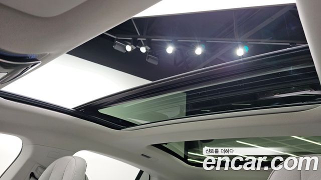 Mercedes-Benz EQE EQE350+