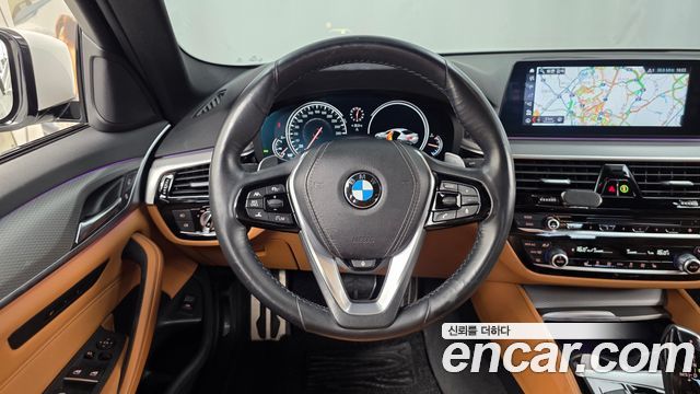 BMW 5-Series 530i xDrive M Sport Package