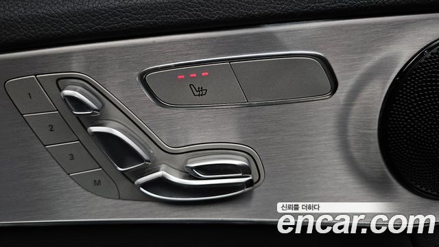Mercedes-Benz C-Class C200
