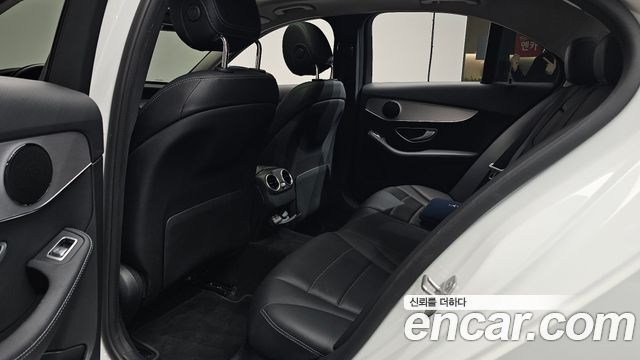 Mercedes-Benz C-Class C200